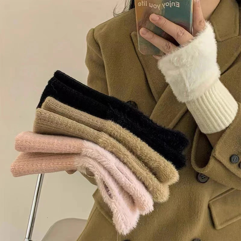 Mink wool soft winter half finger gloves warm plush knitted fingerless 241212