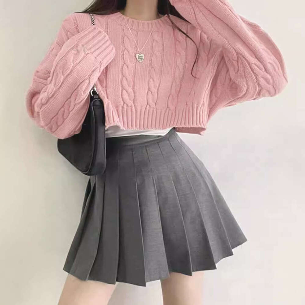 European And American Sexy Sweet Girls Retro Fried Dough Twists Short Clothes Women's Knitwear Autumn New Blouse