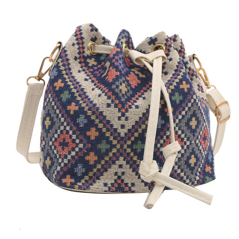 Autumn New Personalized Casual Popular Single Shoulder Ethnic Style Crossbody Drawstring Bucket Bag For Women Retro