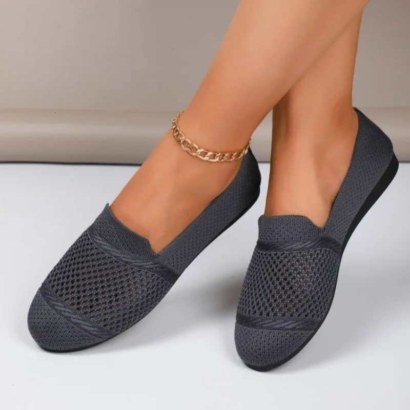 Womens apartment shoes spring summer light fashion Loafers comfortable breathable mesh sports shoes womens lightweight shoes 241213
