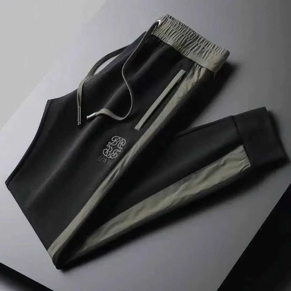 Mens winter clothing 2022 cashmere brushed fashion luxury training track suit bottom sports pants sports pants mens sports pants X241216