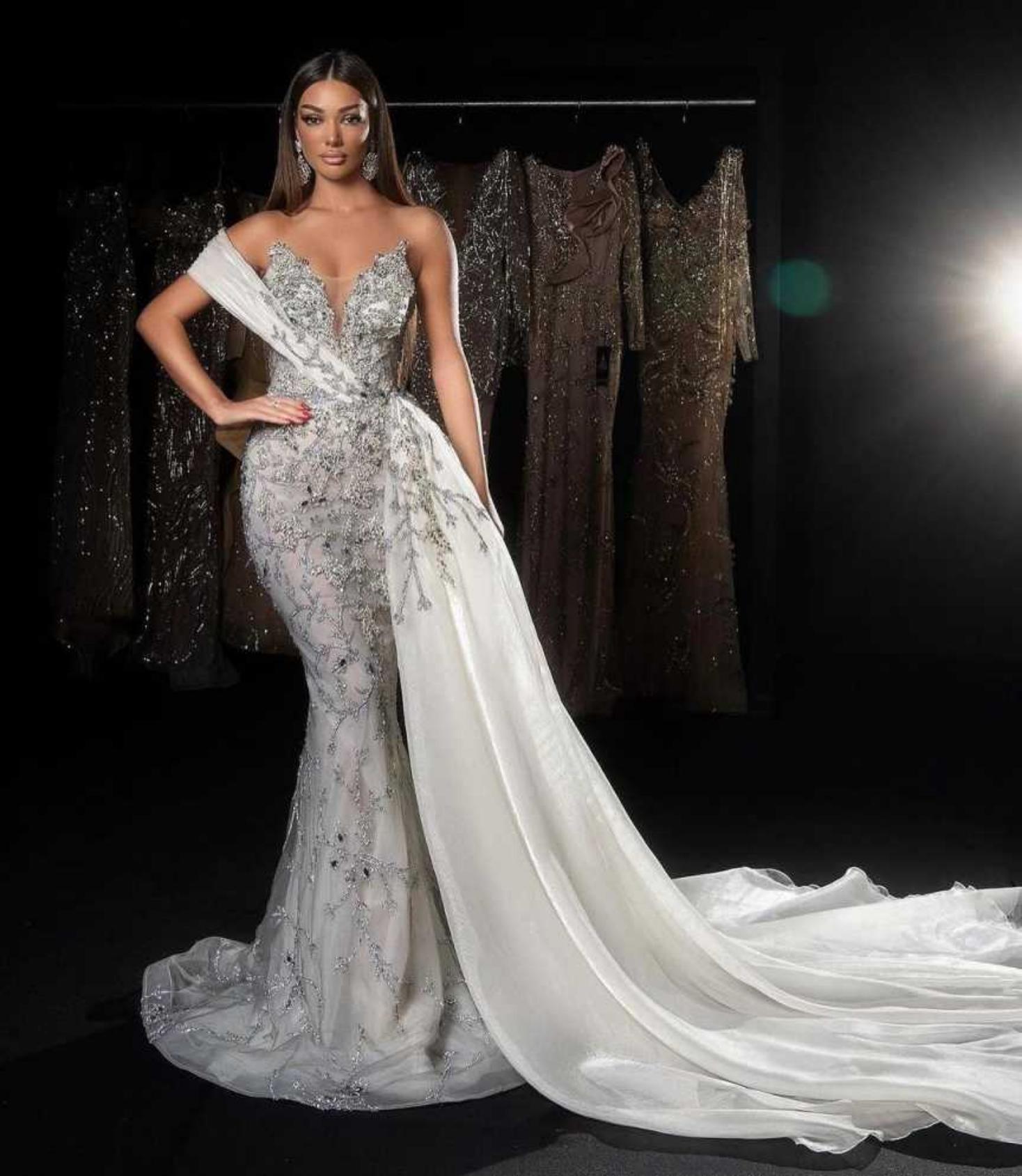 Mermaid Wedding Dresses For Women One Shoulder Sleevess Gown Appliques Sequins Sweep Train Customized Dress Party