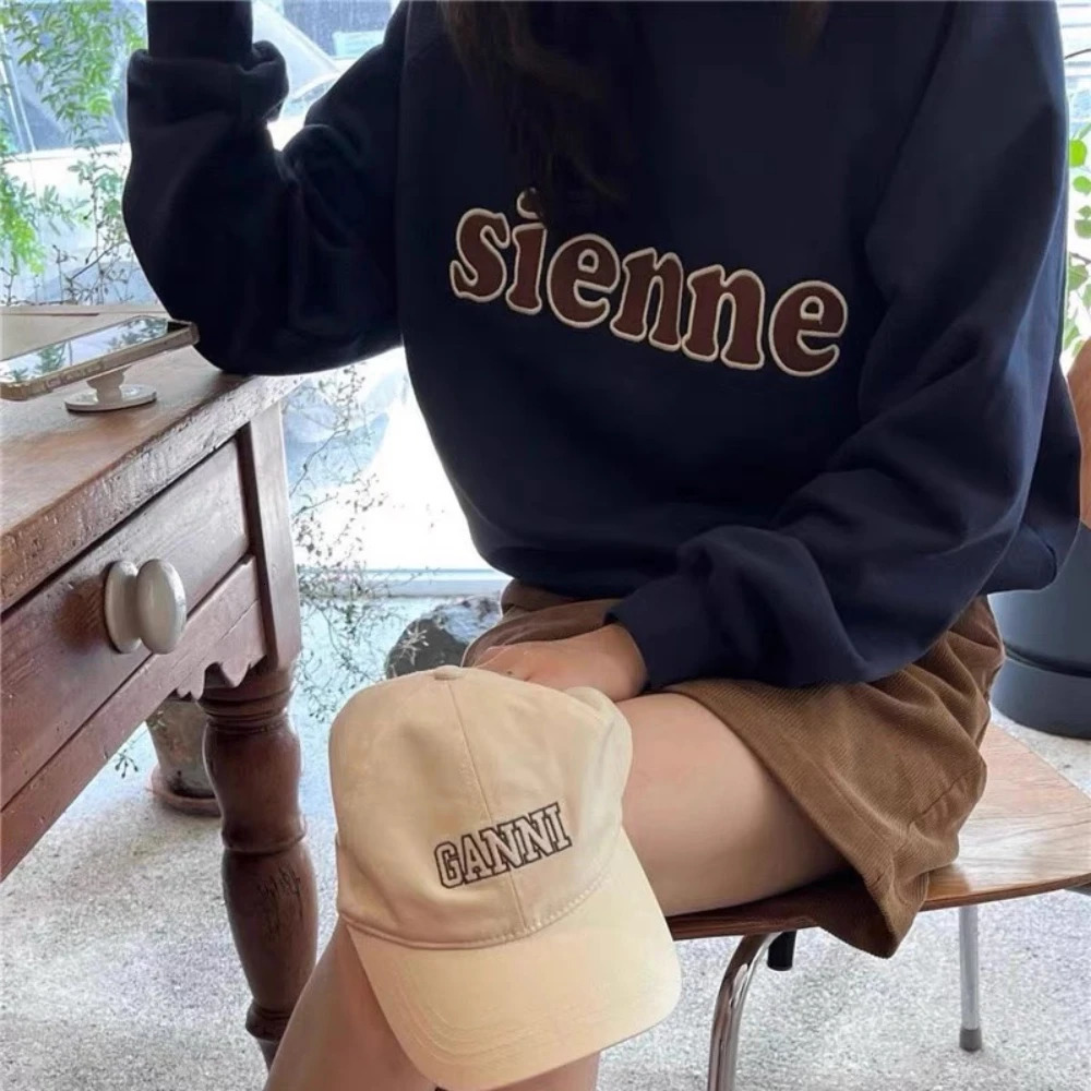 Unisex Letter Print Long Sleeve Sweatshirt - Fall Winter Casual Warm Pullover For Women & Men