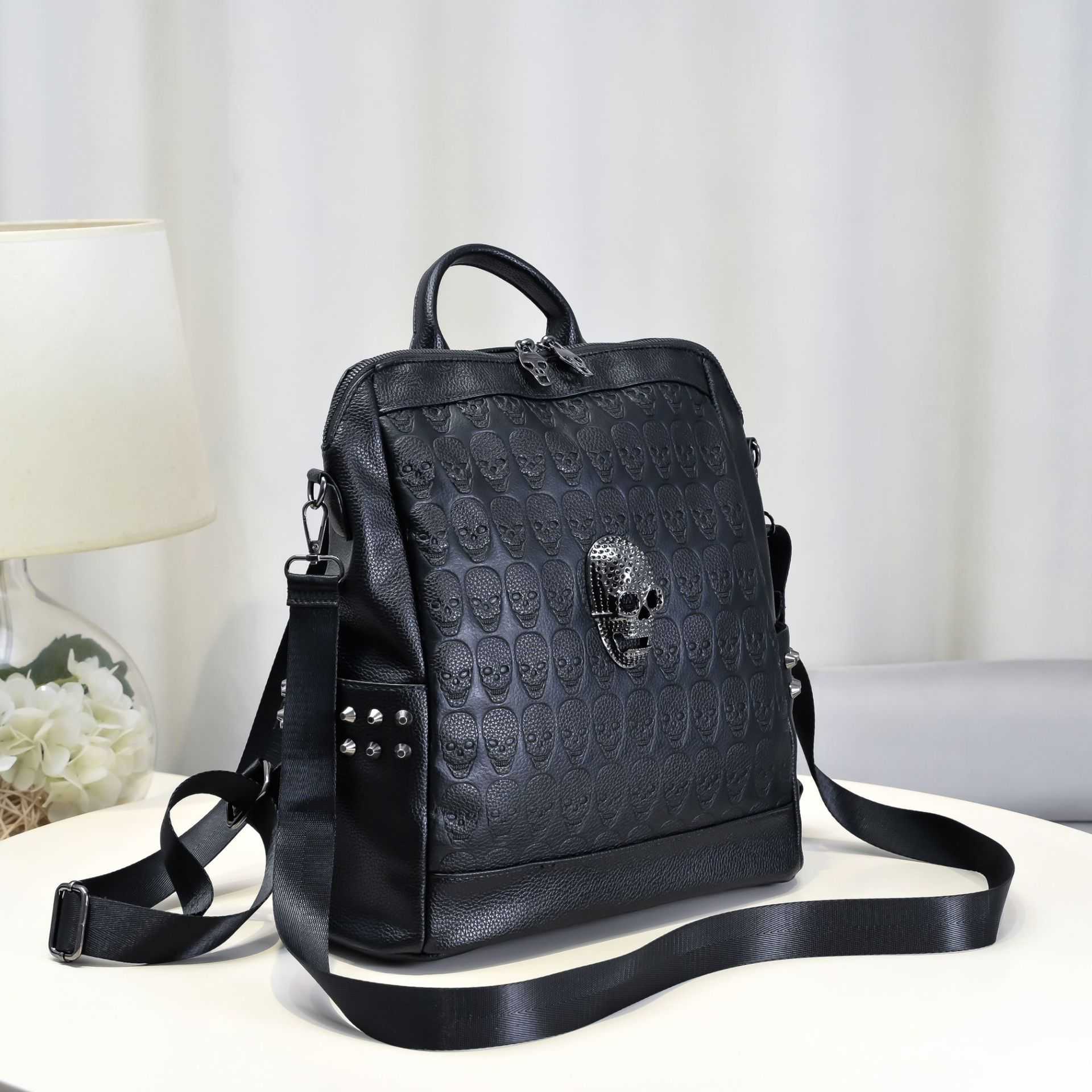 Spring Autumn Versatile Skull Head Student Backpack Leisure Large Capacity Travel Bag Women's Lightweight Double Backpack 241215