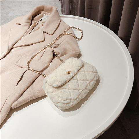 Autumn And Winter Styles Of Woolen Small Bags For Women, New Trendy Korean Version, Versatile Crossbody Bag, Fashionable Dia Grid Chain Bag