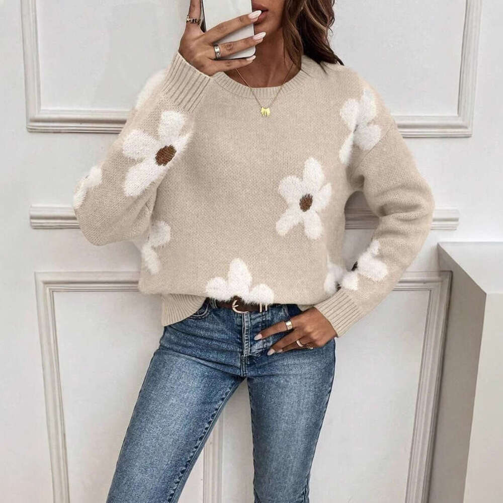 Fashion Pullover Round Neck Long Sleeved Sweater, European And American Foreign Trade Wer Jacquard Clothes, Autumn Women's Clothing