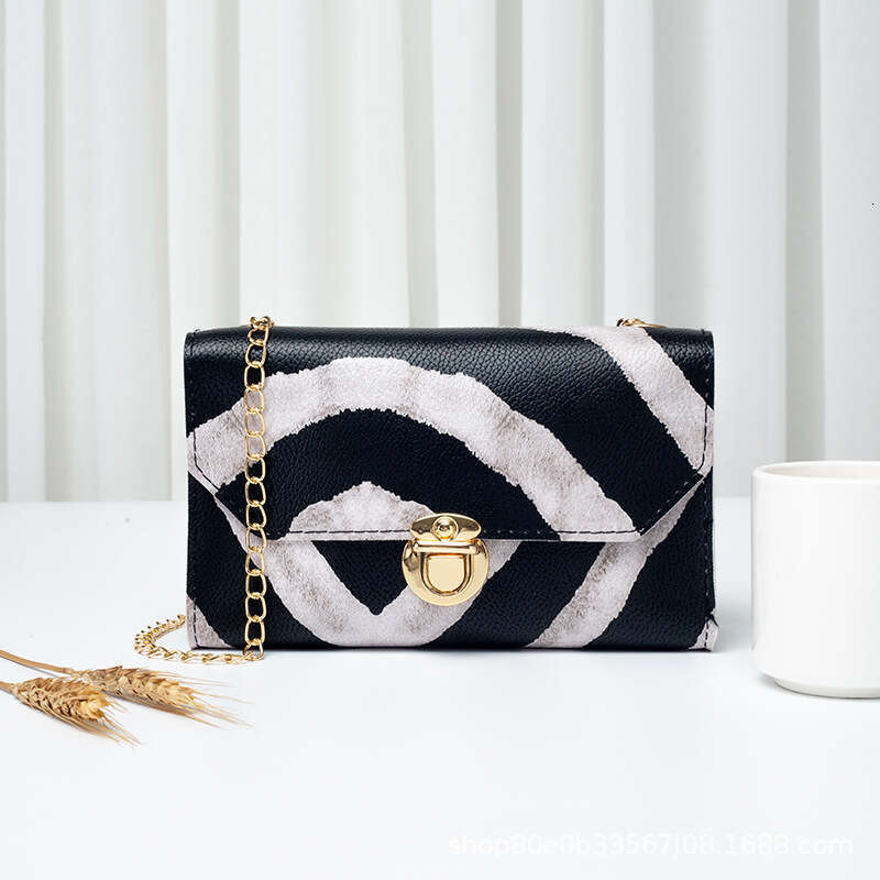 Leopard Pattern Small Square New Women's Manufacturer Wholesale Korean Version Single Shoulder Crossbody Mobile Phone Bag