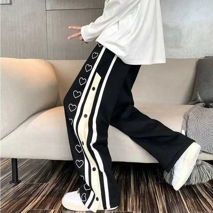 Harajuku Wide leg Sweatpants Oversize Men Streetwear Side Button Baggy Pants Casual Sport Split Basketball Women Track Trousers X2503191
