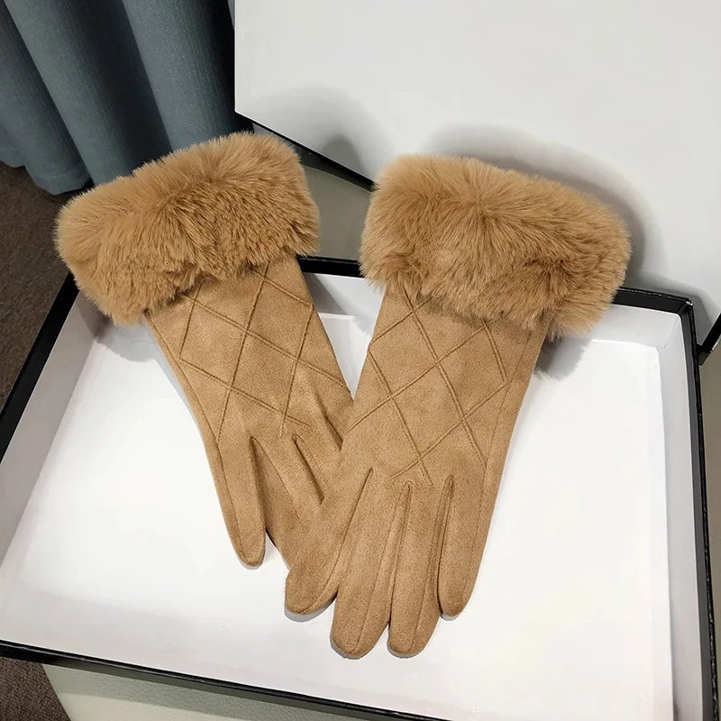 Womens winter suede warm touch screen plain weave gloves are fashionable and elegant Fur wrists soft driven Thin wool windproof 241212