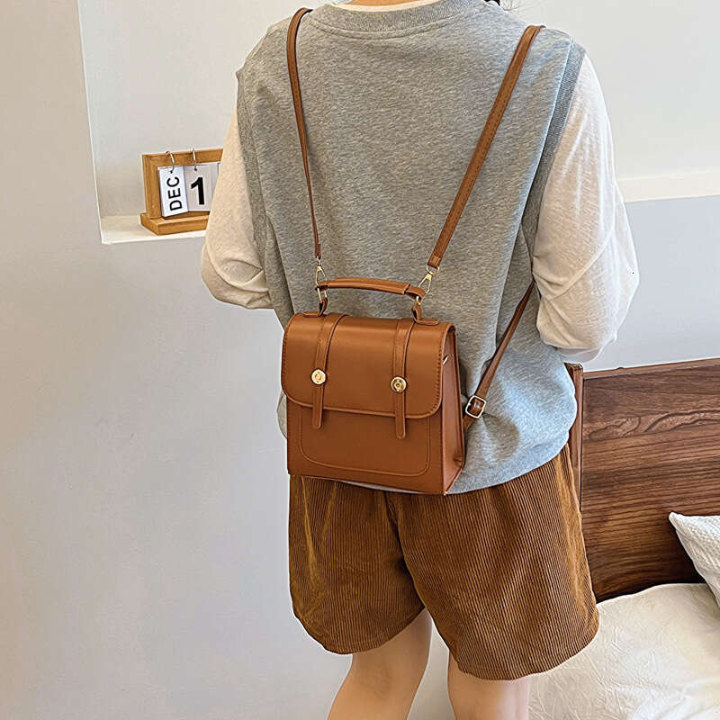 Large Capacity Fashionable Temperament Backpack Autumn New Style Western-Style Casual Women's Simple Bag Trend