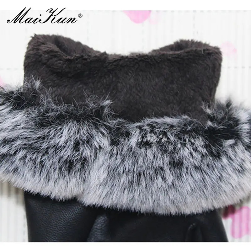 Maikun leather gloves PU autumn and winter style womens oversized Rex rabbit fur UK diamond grid thickened 241212