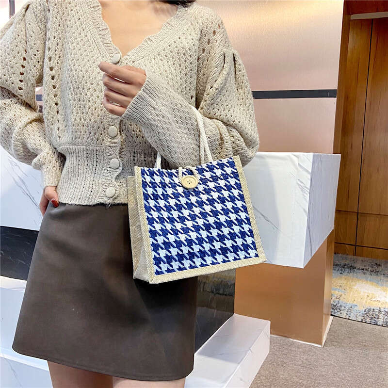New Handheld Canvas Women's Large Capacity Fashionable Thousand Bird Grid Shopping Shoulder Student Classroom Bento Bag