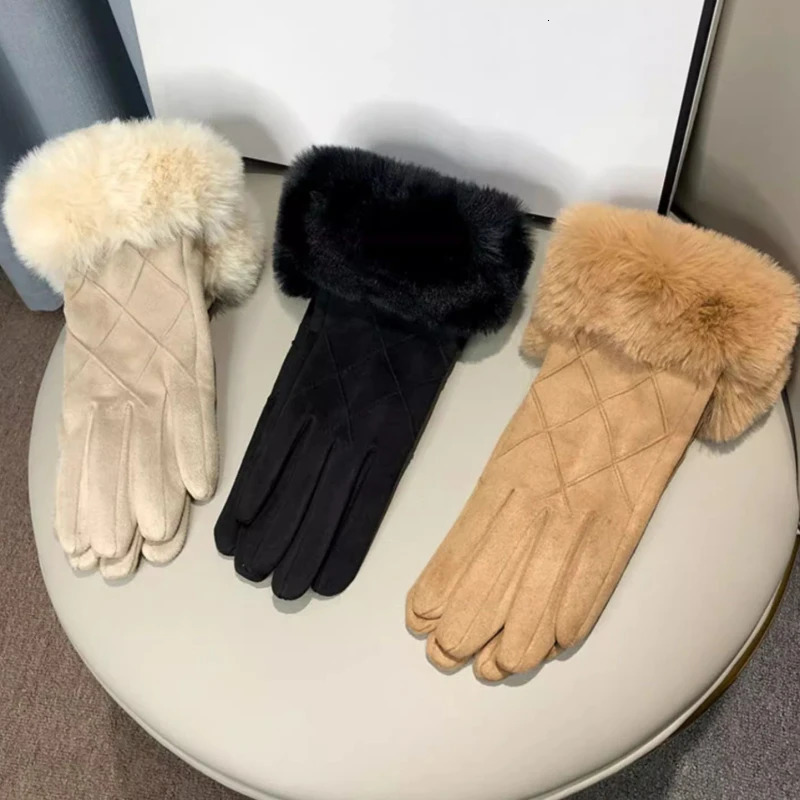 Womens winter suede warm touch screen plain weave gloves are fashionable and elegant Fur wrists soft driven Thin wool windproof 241212