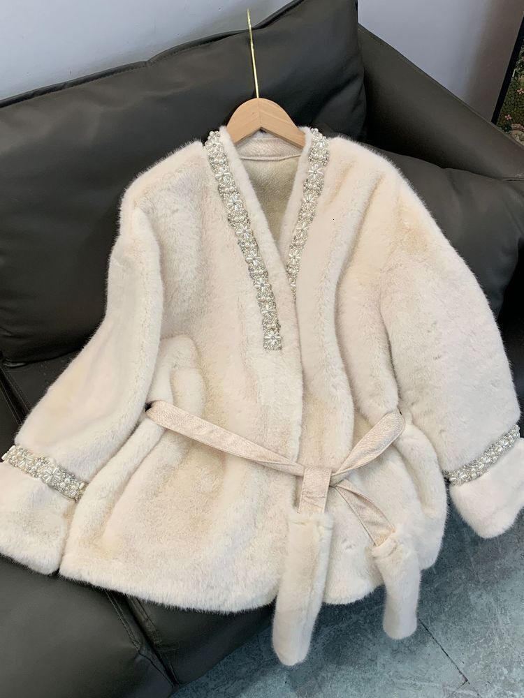 Elegant Women's Jacket Pearl Splicing V-Neck Lace Up Waist Fashion Faux Fur Coat New Autumn Winter 1684