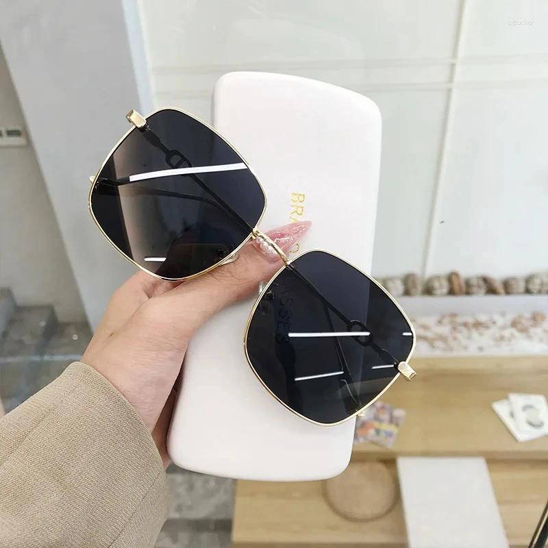Sunglasses Women Rimless Square Sun Glasses Luxury Ladies Fashion Personality Shades Gradient Eyewear UV400 Gafas De Sol