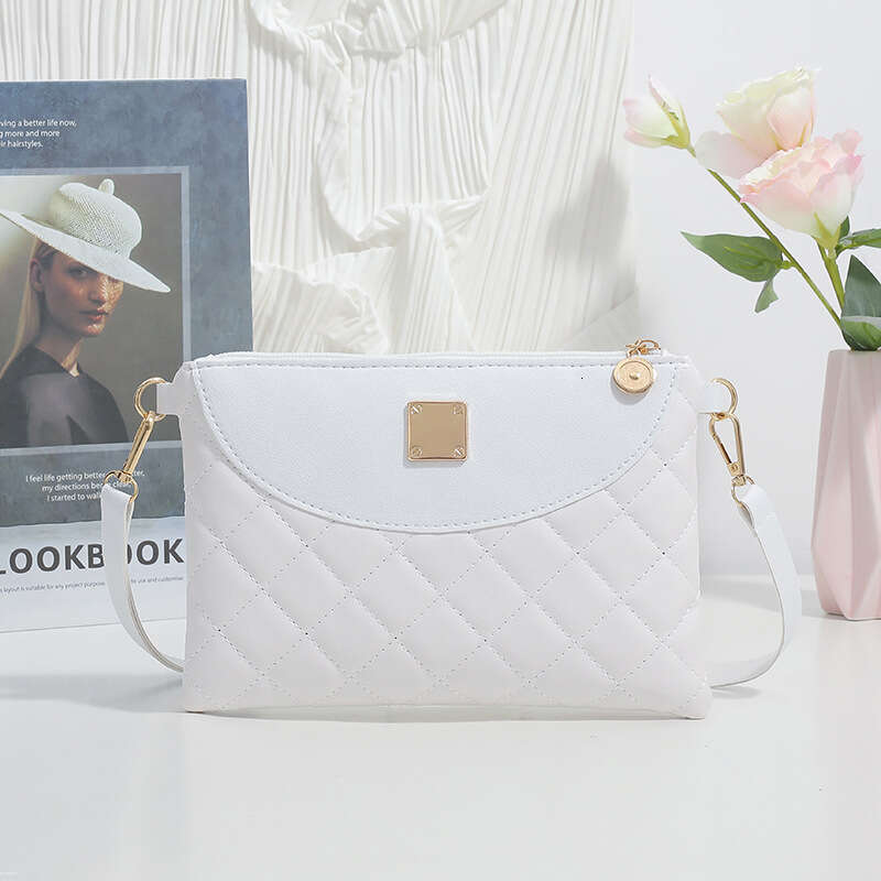 New Wholesale Single Shoulder Women's Fashion Versatile Embroidered Crossbody Bag