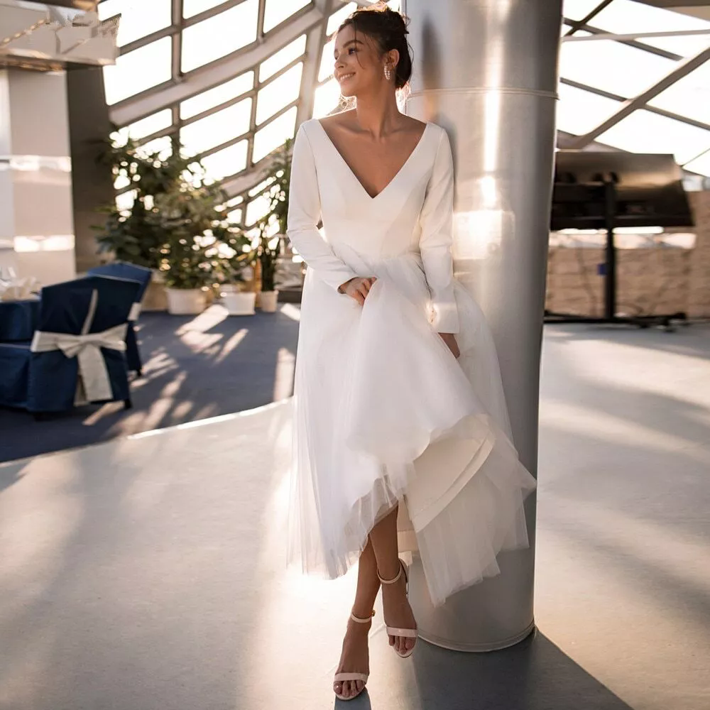Sexy V Neck Short Wedding Dresses Long Sleeves Illusion Backless Satin Tea Length Bridal Gowns Buttons Vestidos De Novia