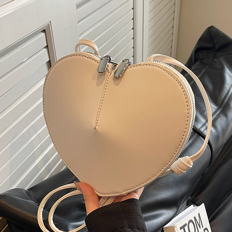 Women Shoulder Handbag High-end Niche Popular Peach Heart Bag Special Design Fashion Triple Black Beige Pink Red Gifts Free shipping cfd3 4b0