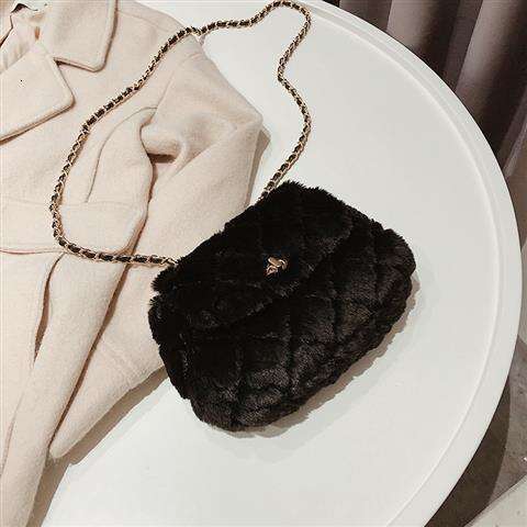 Autumn And Winter Styles Of Woolen Small Bags For Women, New Trendy Korean Version, Versatile Crossbody Bag, Fashionable Dia Grid Chain Bag