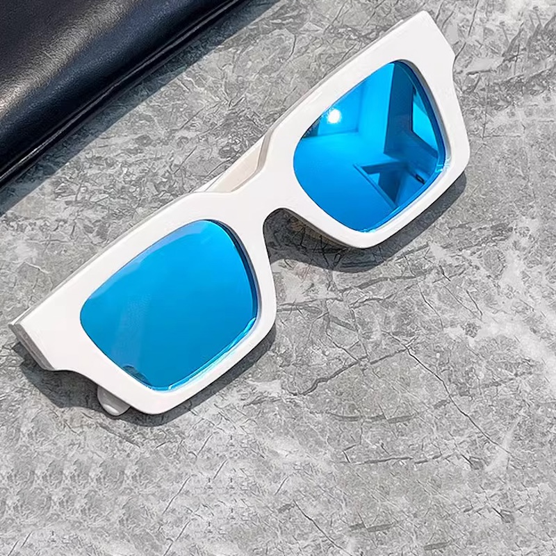 Luxury Hot 008 Designer Sunglasses for Men Women Cool Famous Fashion Classic Thick Plate Black Frame Eyewear Handmade Acetate White Mirror Brand Sun G