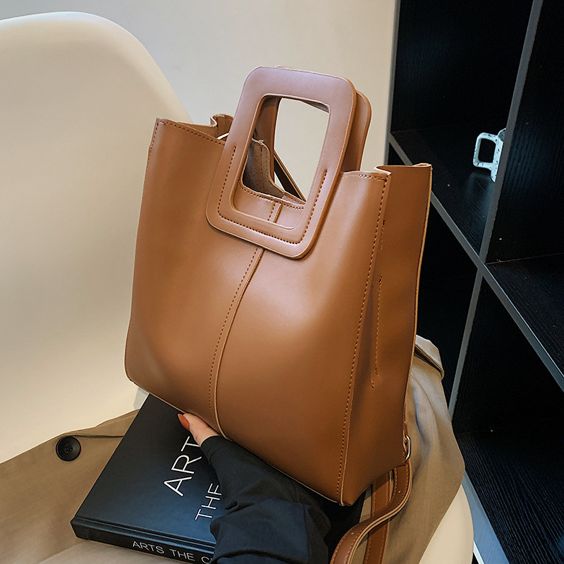 Women Trendy Shoulder Bag Popular Korean Version Design Sense New Fashion Versatile Retro High-end Triple Black Brown Coffee Free shipping