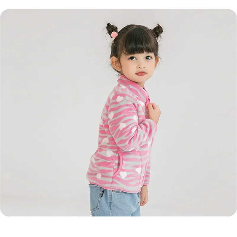 2-8T New Arrival Hearts Print Girls Winter Fleece Jackets Zipper Cute Cold Thick Baby Coats Childrens Costume OutwearXJ241214