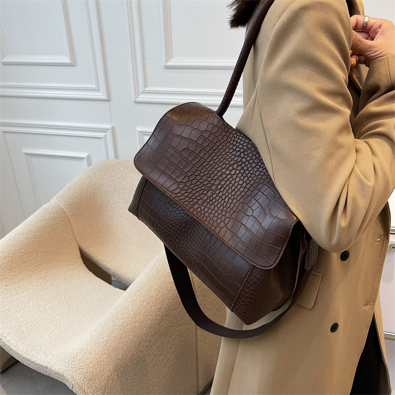 Women Shoulder Large Capacity High-end Western-style Armpit Crossbody Tote Bag Commuter Triple Black Brown Coffee Free Shipping New Free Delivery Desi