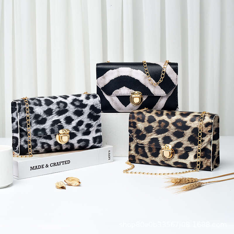 Leopard Pattern Small Square New Women's Manufacturer Wholesale Korean Version Single Shoulder Crossbody Mobile Phone Bag