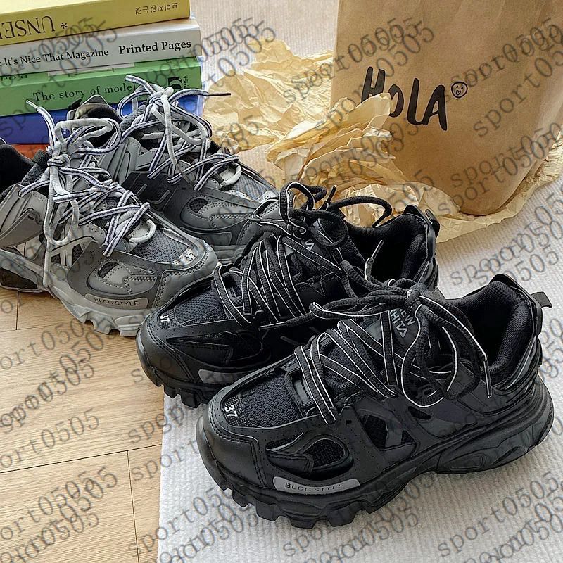 Designer shoes sneaker For men women Fashion New Men's Chunky Sneakers Male Female Dad Trendy Girls Boys Casual sport0505