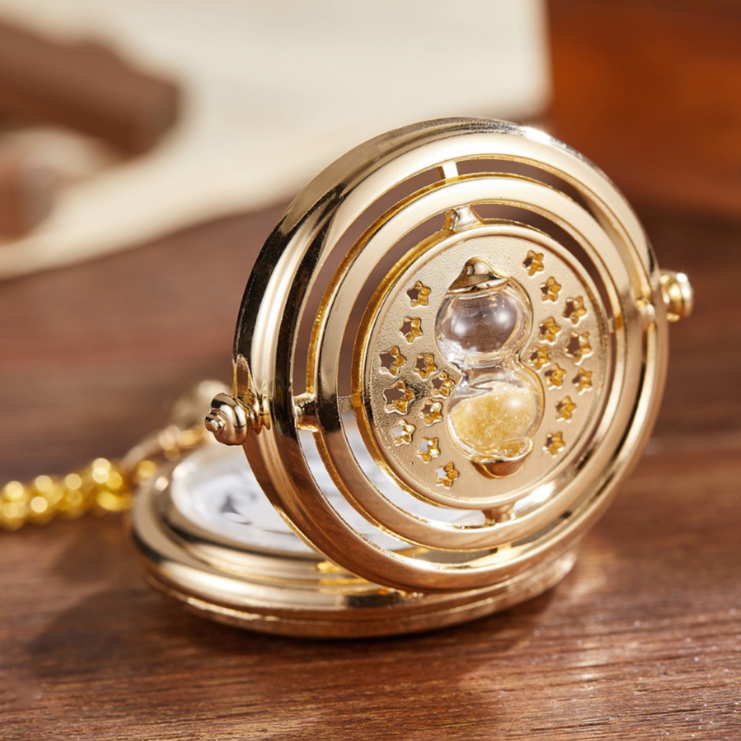 Large pocket watch skeleton funnel chronograph vintage quartz pocket watch thickness 15mm non-waterproof zinc alloy round 012