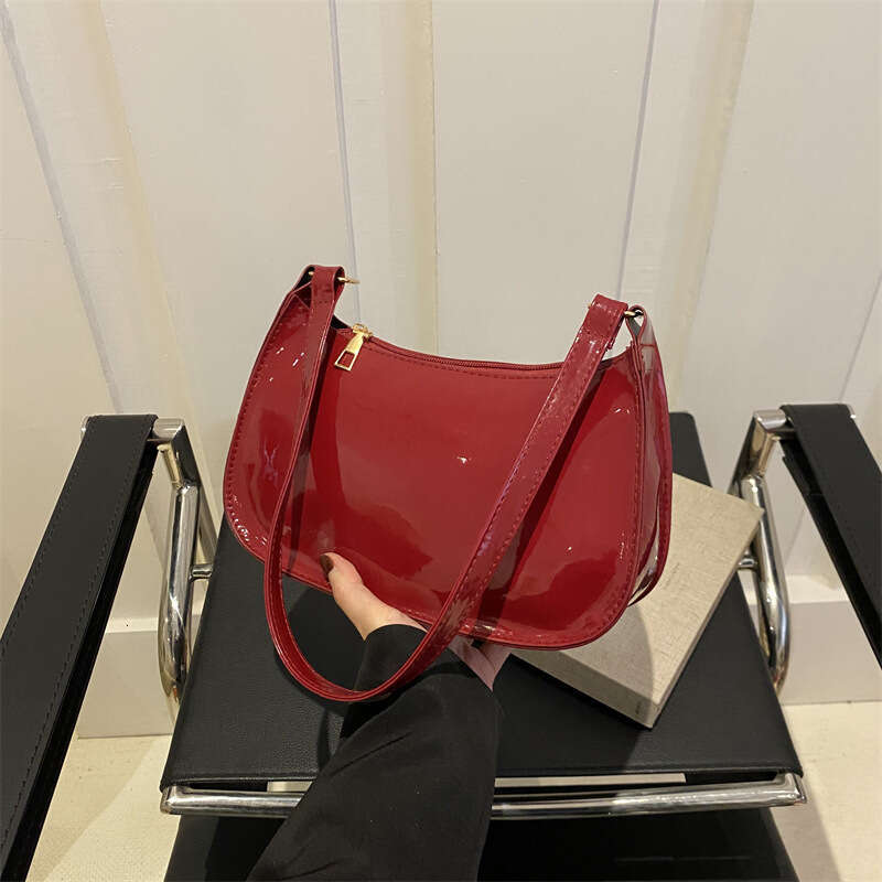 This Year's Popular Fashion Korean Version Single Shoulder For Women's Spring New Versatile Ins Solid Color Gentle Small Square Bag