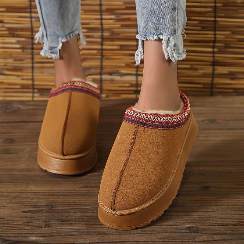 Platform Slippers for Women Winter Warm Snow Boots Cotton Fluffy Ladies Slides Designer Height Increasing Shoes Size36-42
