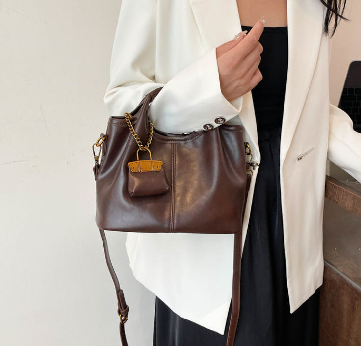 Women Shoulder NEW hot Fashion Design Trendy Versatile Handbag Beautiful Retro Vintage Crossbody Bag Triple Black Grey Coffee Free shipping