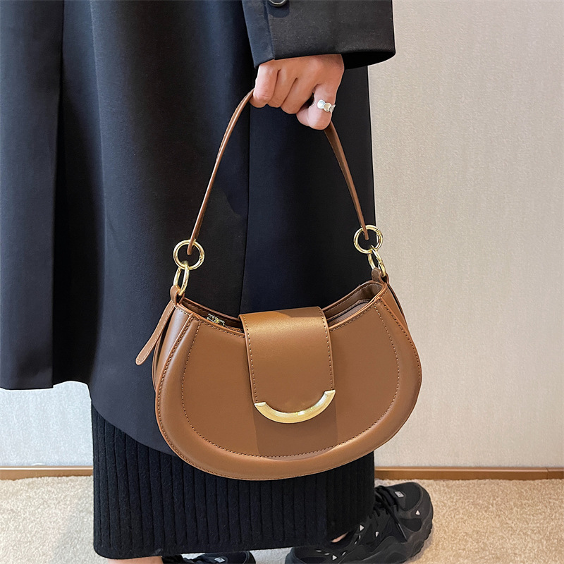 Women Shoulder Bag Fashion Korean Version Niche Simple Hand-held Bag Versatile Commuting Triple Black White Coffee Khaki Red Free shipping