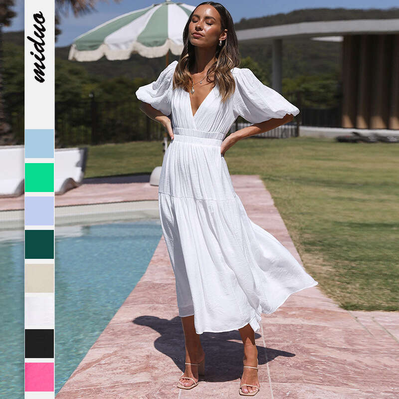 Summer New Product: Advanced Deep V-Sleeve Holiday Dress, European And American Women's Fashion Quality Classic