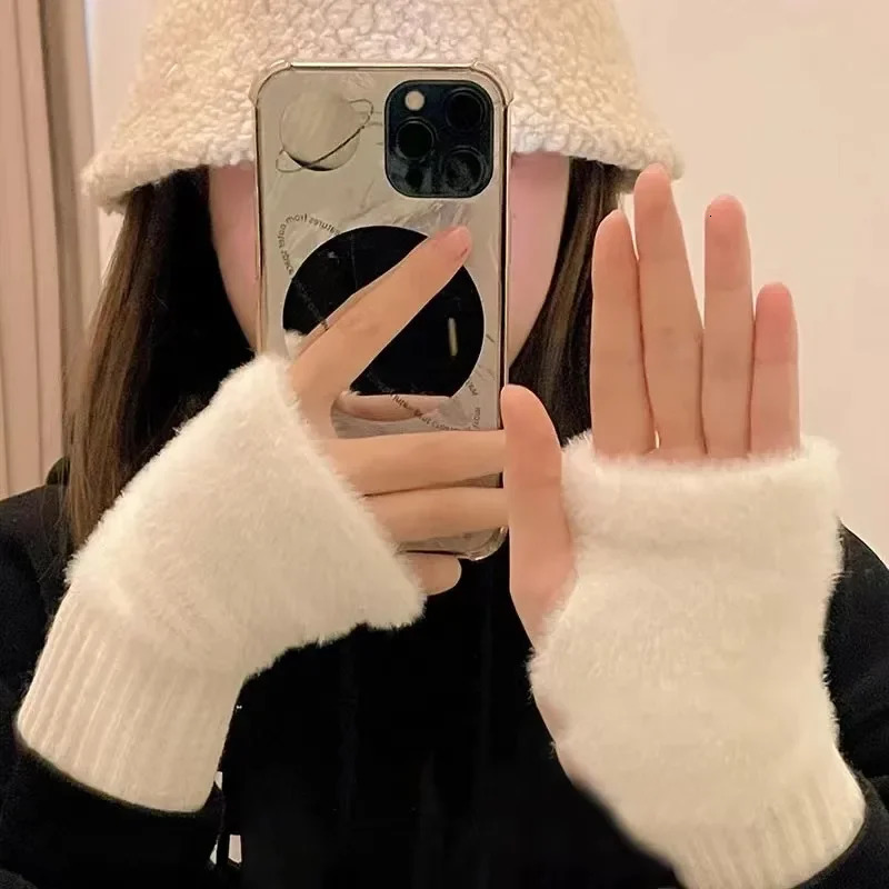 Womens mink half finger gloves for winter warmth pure color plush knitted fingerless 241212