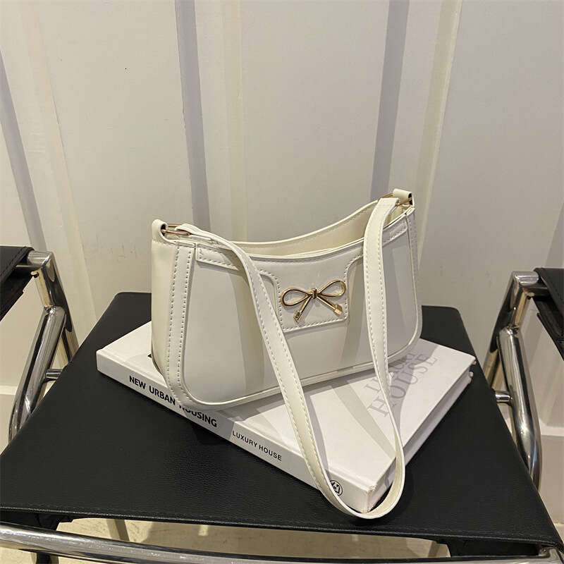 High Quality And Versatile Armpit Women's New Fashionable Hand-Held Shoulder Bag, Stylish French Stick Bag
