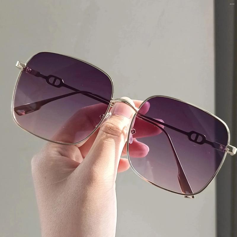 Sunglasses Women Rimless Square Sun Glasses Luxury Ladies Fashion Personality Shades Gradient Eyewear UV400 Gafas De Sol
