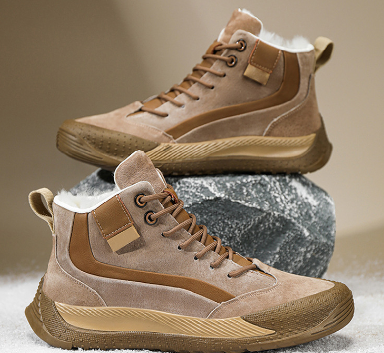 Men Sports Fashion High-top Plush Anti-slip Cotton Snow Boots Stylish Designer Training Shoes Triple hot Black Khaki Free shipping