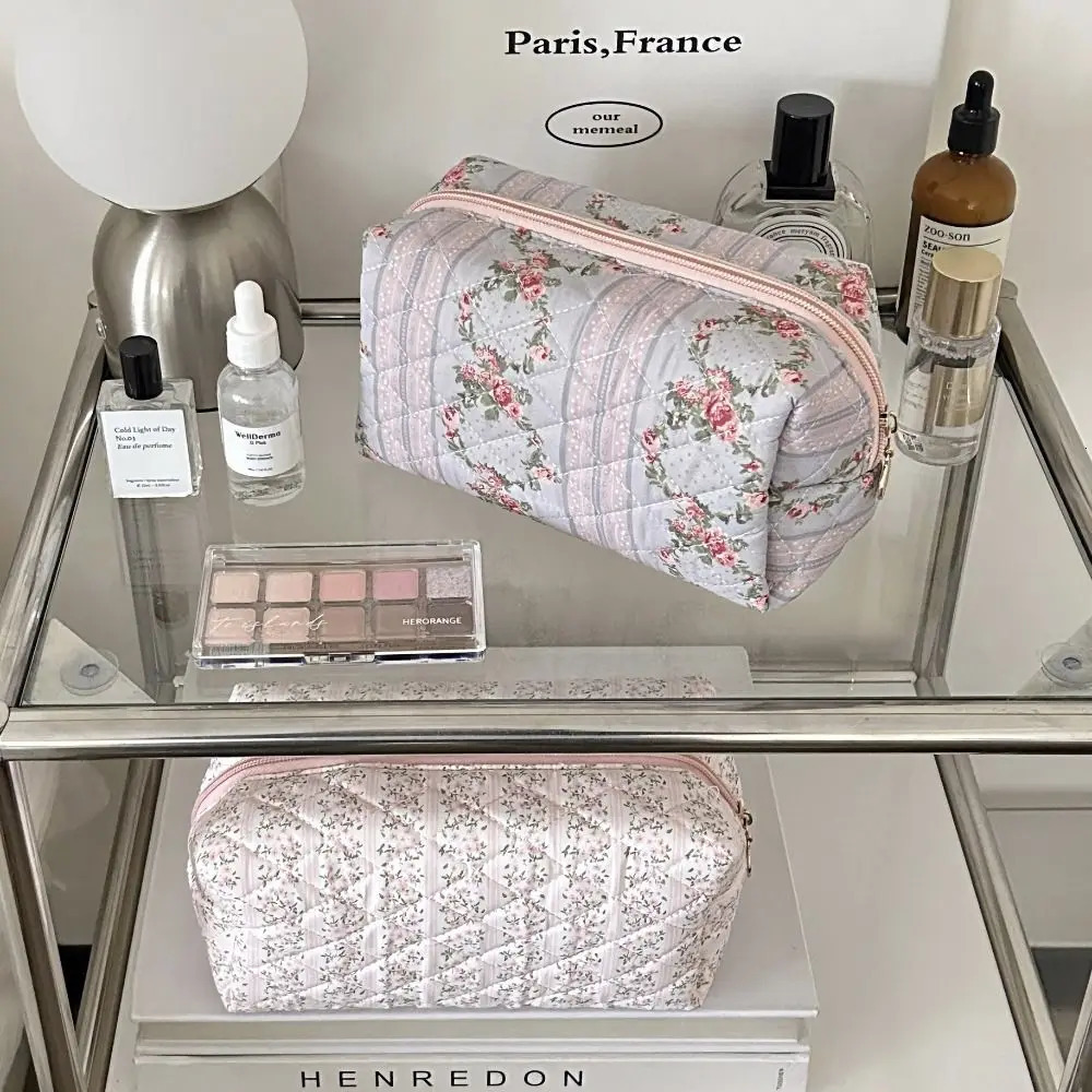 Large capacity floral makeup bag multifunctional floral printing storage organizer professional fluffy makeup bag 241212