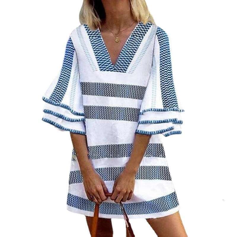 Fat Granny Casual Stripe Positioning Printed Loose Middle Skirt Hooded Dress 2024 Versatile New Trendy Clothing Ins