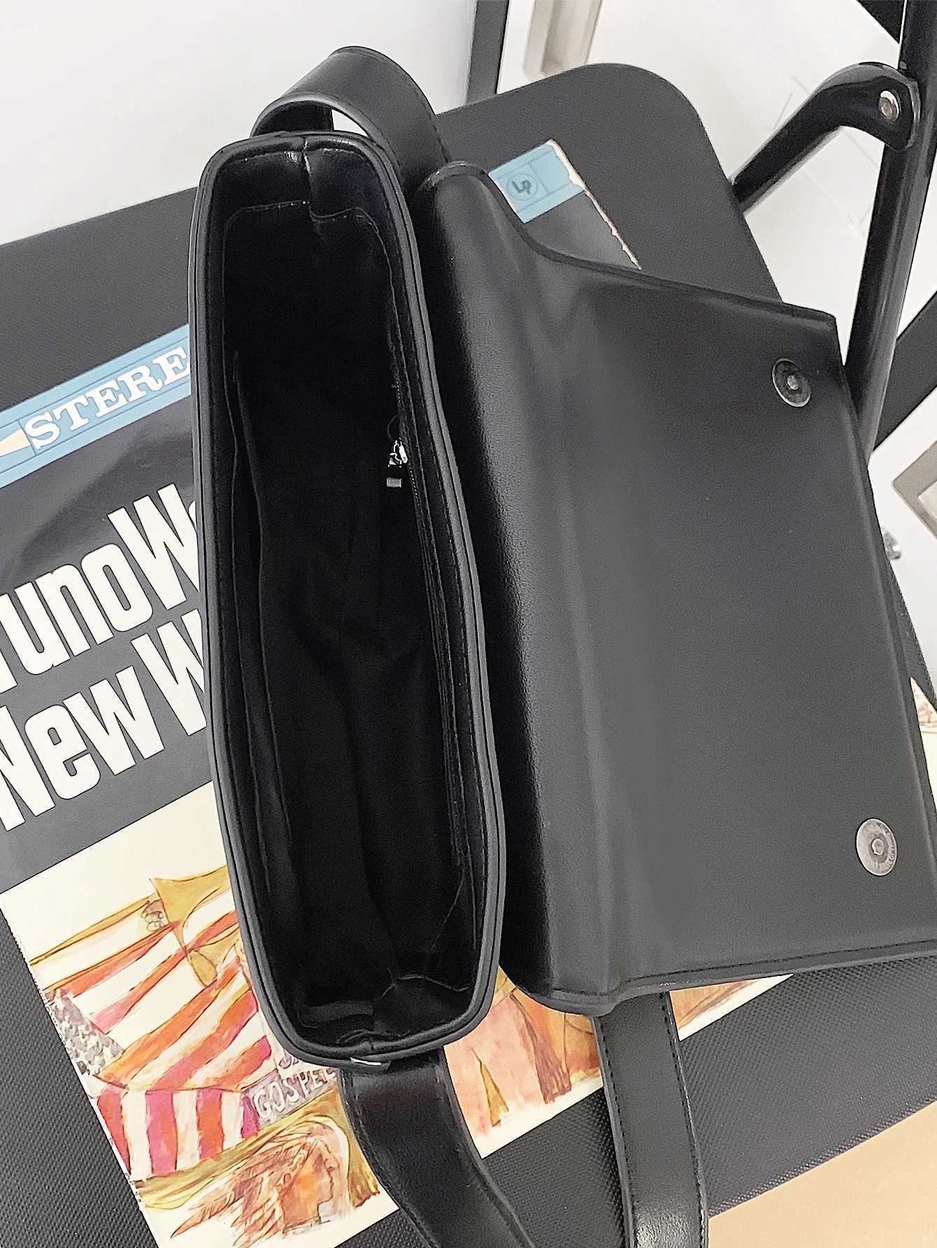 VC Mens Vintage Simple Solid Shoulder Bag Fashion Niche Design Crossbody Bags for Men Brown Sling Bag Men Small Satchel BagC241216