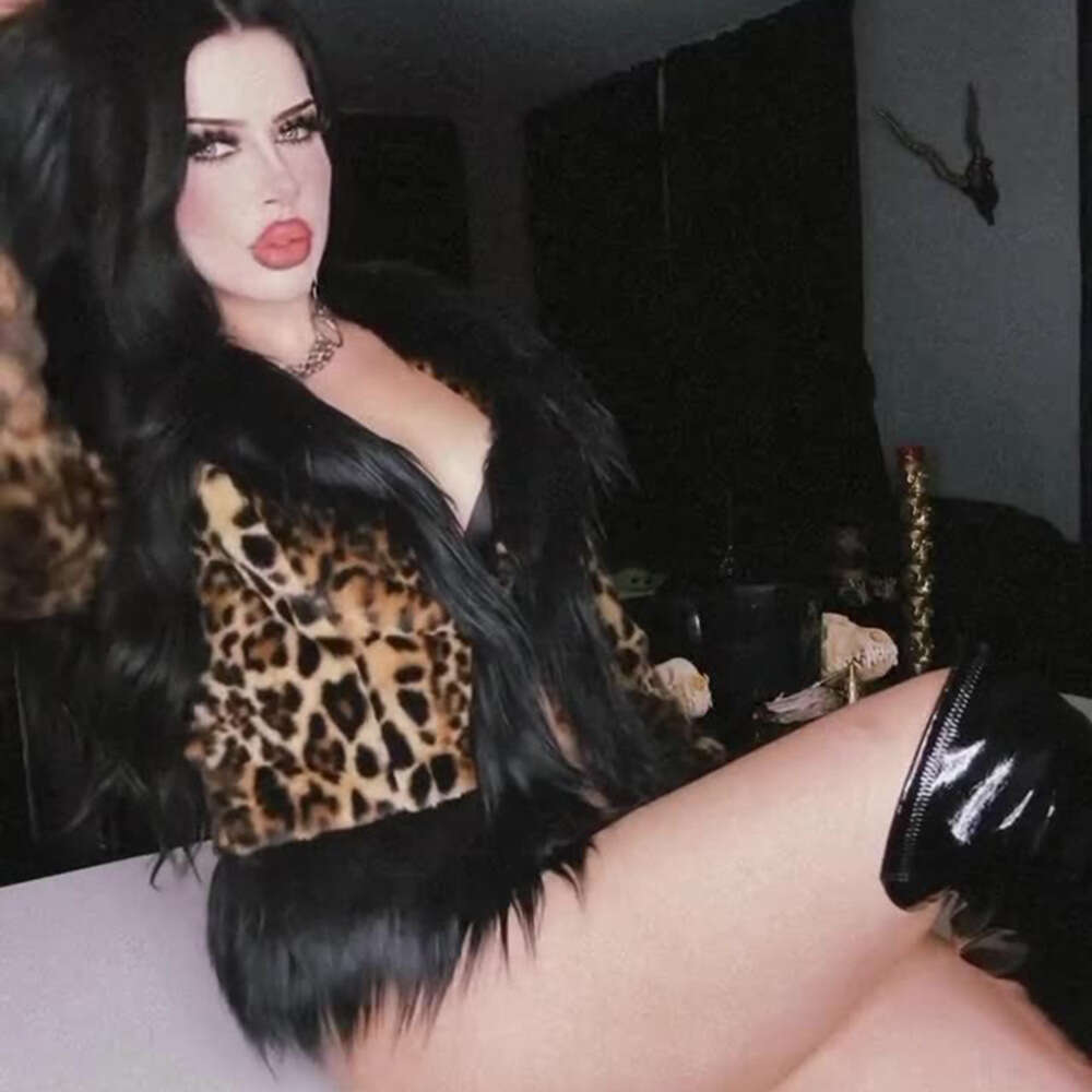 Autumn Winter European And American Parties, Spicy Girls, Socialite Style Short Style, V-Neck Sexy Leopard Print Fur Coat, Women's Fashion Qualit