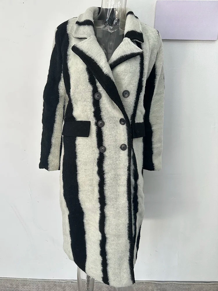 Vintage Black White Color Block Striped Thick Warm Woolen Coat Spring Summer Streetwear Y2k Women Outerwear Tide 10Ab4686