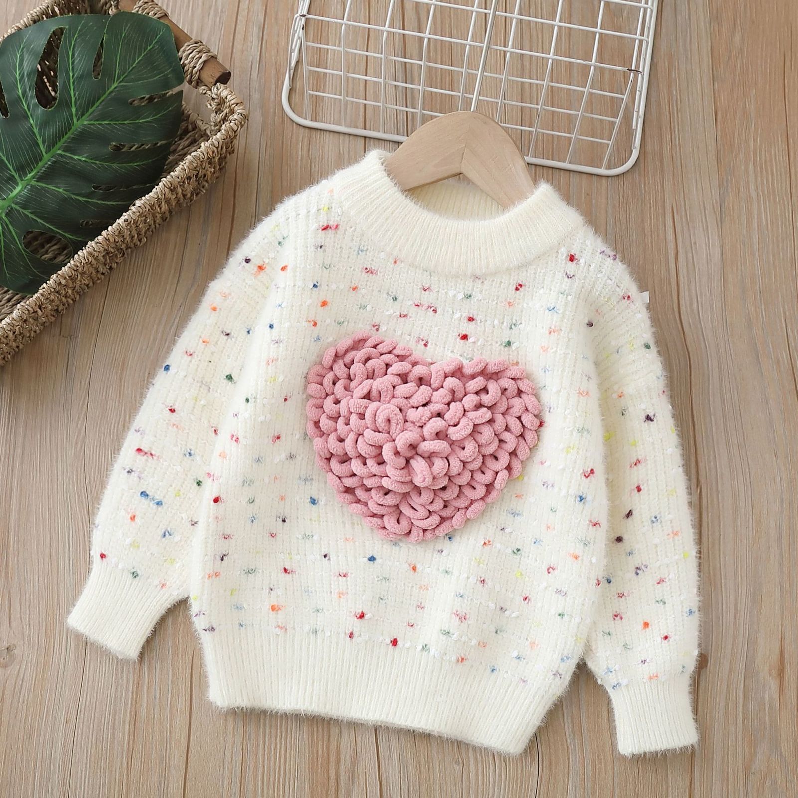Girls Sweater Round Neck Knitted Base Sweater Love Color Sweet Plush Thick Childrens Knitted Sweater 220326