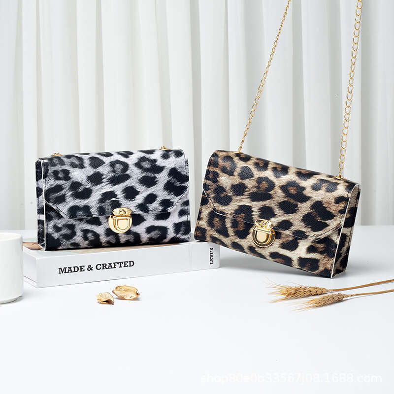 Leopard Pattern Small Square New Women's Manufacturer Wholesale Korean Version Single Shoulder Crossbody Mobile Phone Bag