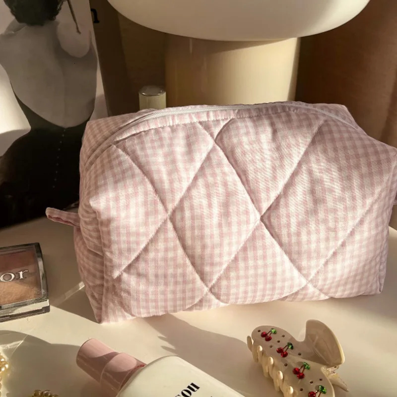 Floral Makeup Bag Large Capacity Portable Cosmetic Storage Bag Cotton Quilted Wash Bag Skincare Pouch Fashion Checkered 241212