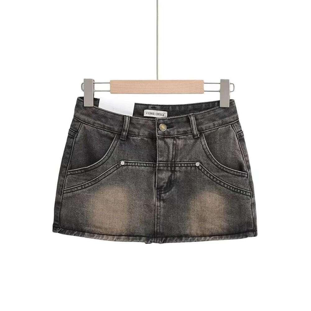 Spicy girl retro high waist slimming and anti glare short women's summer leg reveag long denim skirt, 2024 new casual versatile fashion clothing