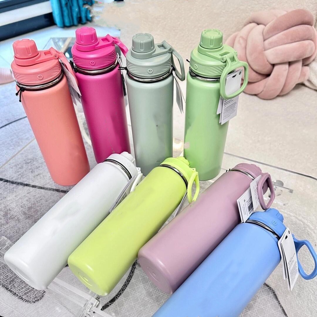 US Stock Water Bottles 710ml Tumbler Lulu Insulated Cup Sports Bottle Stainless Steel Pure Vacuum Portable Leakproof Outdoor DHL