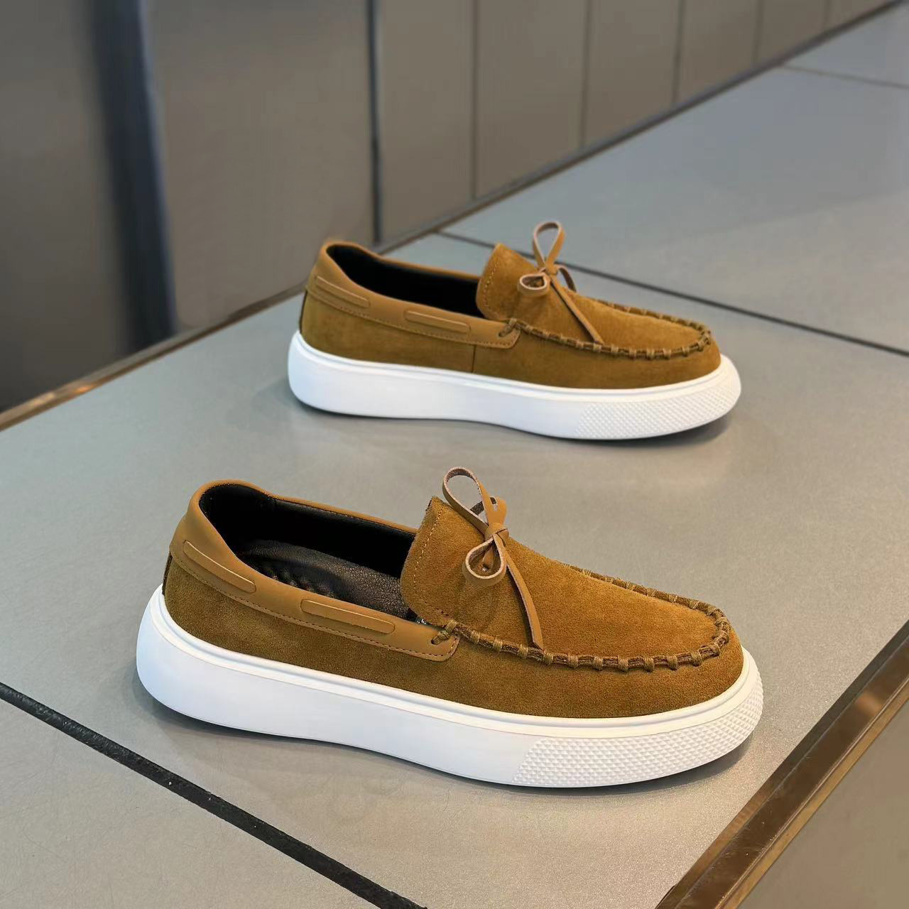 Men Casual Shoes Fashion Simple Style Designer Shoes Slip-on Solid Color Versatile Breathable Comfort Thick Sole Triple Black Brown Light Tan Free shi